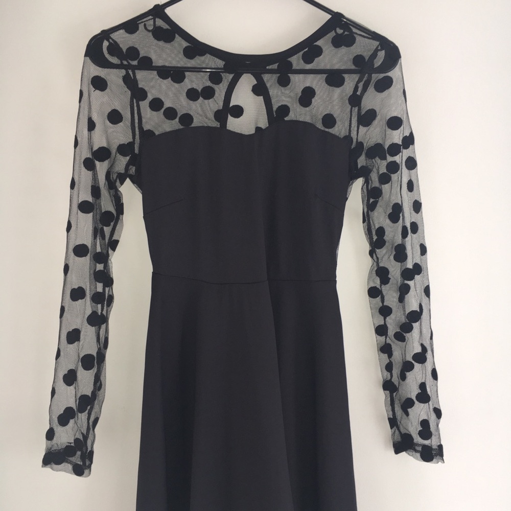 Perfect LBD! Short and sweet!